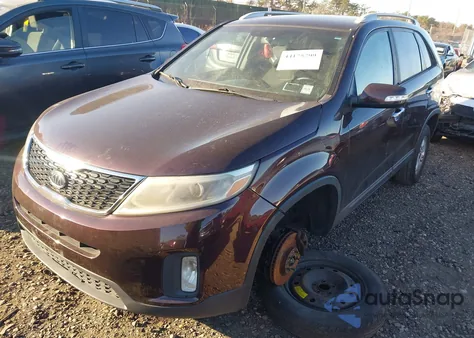 2014 Kia Sorento Lx z USA, uszkodzony, nr VIN 5XYKT4A65EG482878